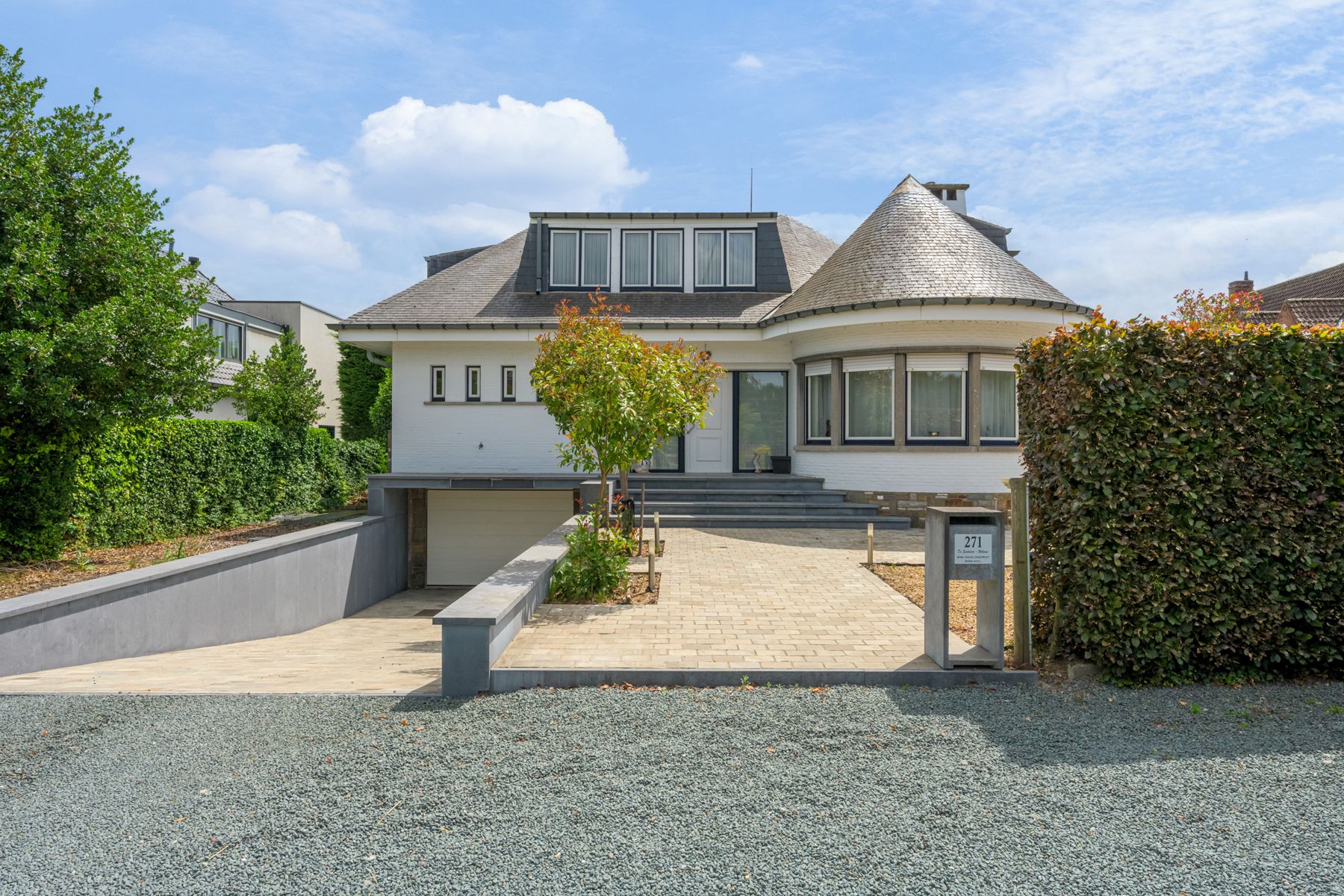 Statige villa: 6 slpk’s met tuin & praktische loods ! foto 3