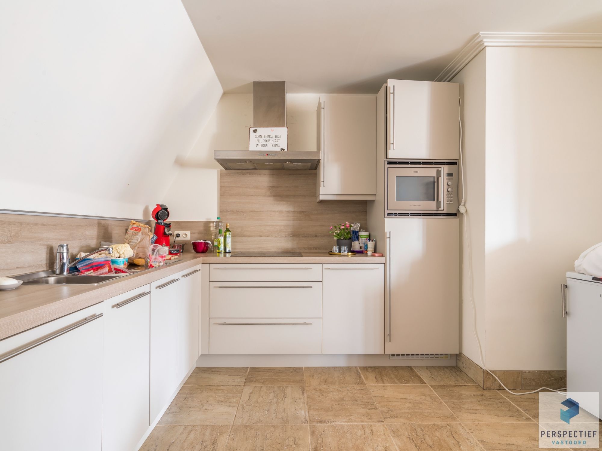 2 handelsruimtes + appartement met mogelijkheden op een strategische ligging te Roeselare foto 40