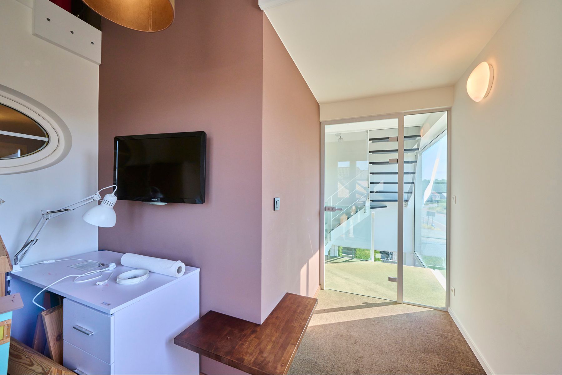 Exclusieve woning met handelzaak,appartement, zwembad en lift. foto 28
