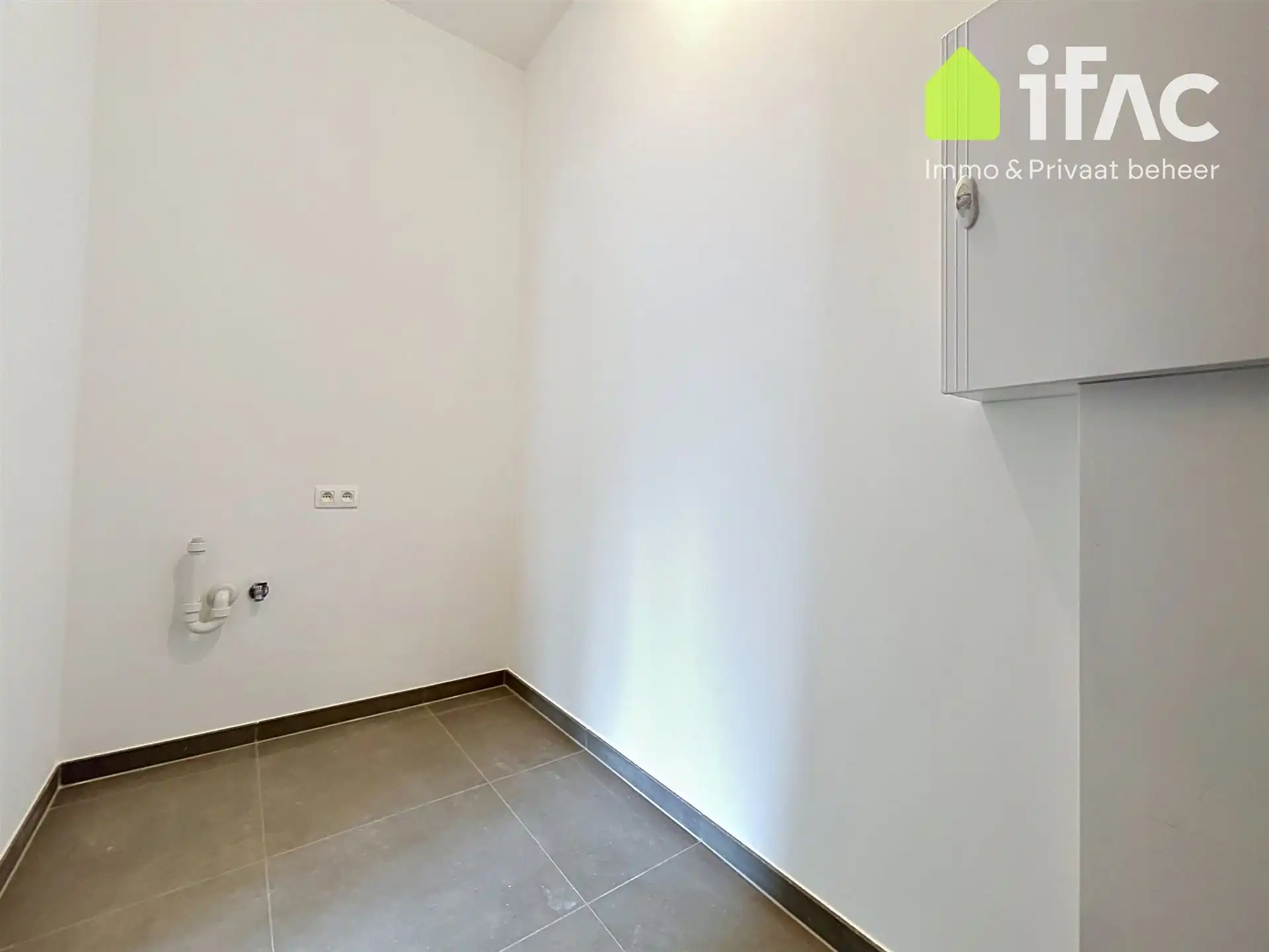 Uitstekend gelegen nieuwbouwappartement met autostaanplaats foto 10