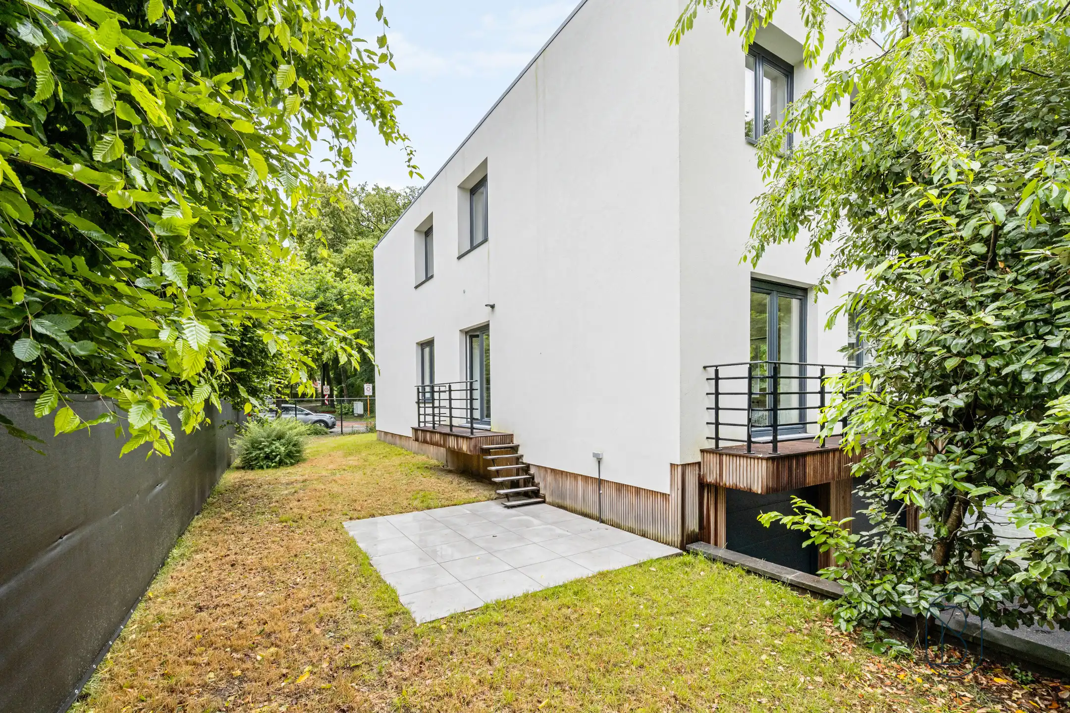 Volledig gerenoveerde woning met 3SLK,2BDK en dubbele garage foto 19