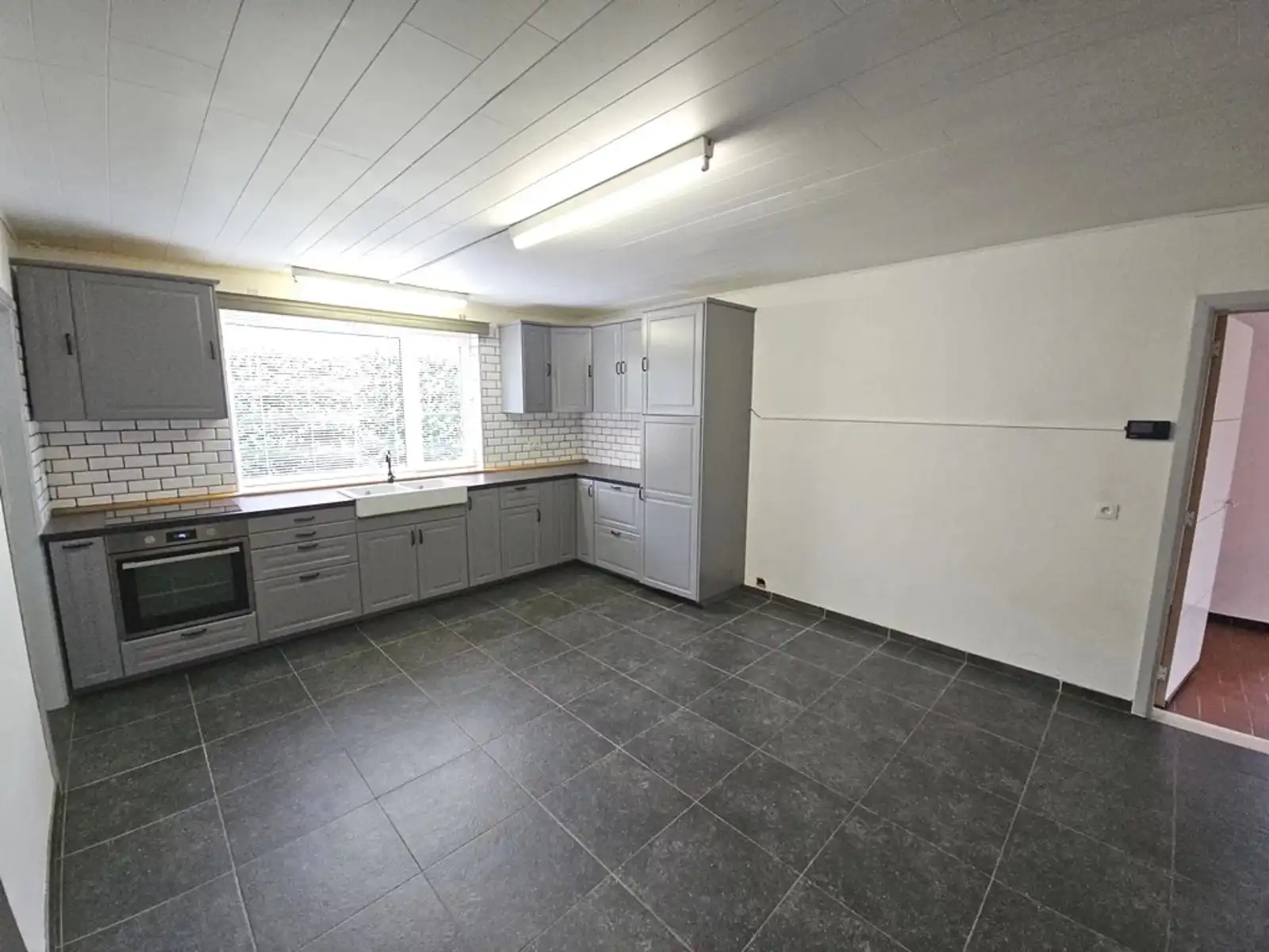 Charmante gelijkvloerse woning in een rustige residentiële omgeving. foto 7