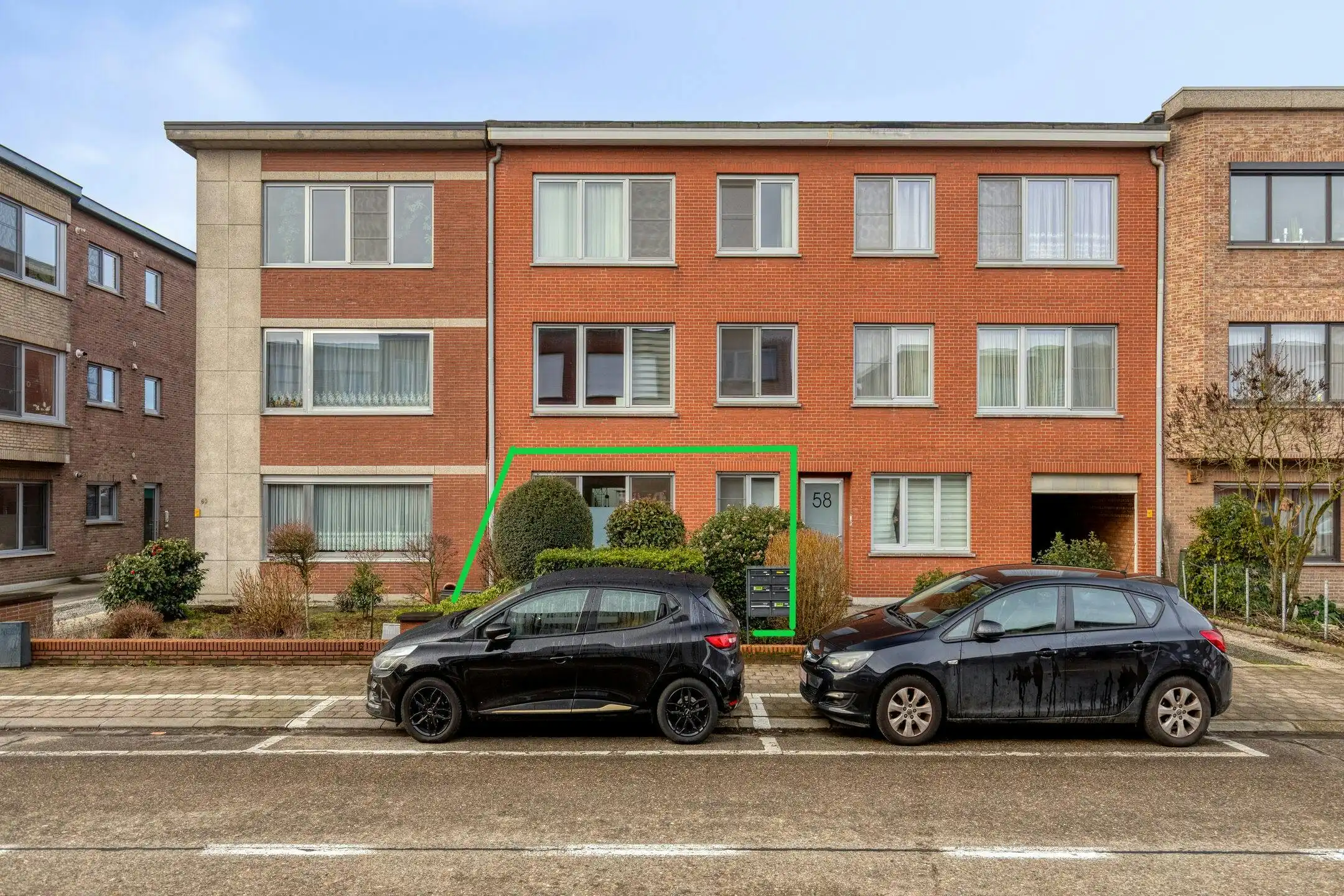 Gelijkvloers appartement met garage te koop in Kapellen foto 2