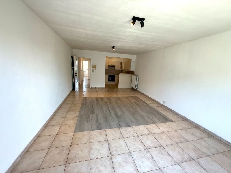 Appartement met 2 slaapkamers en garage in centrum van Deinze foto 5