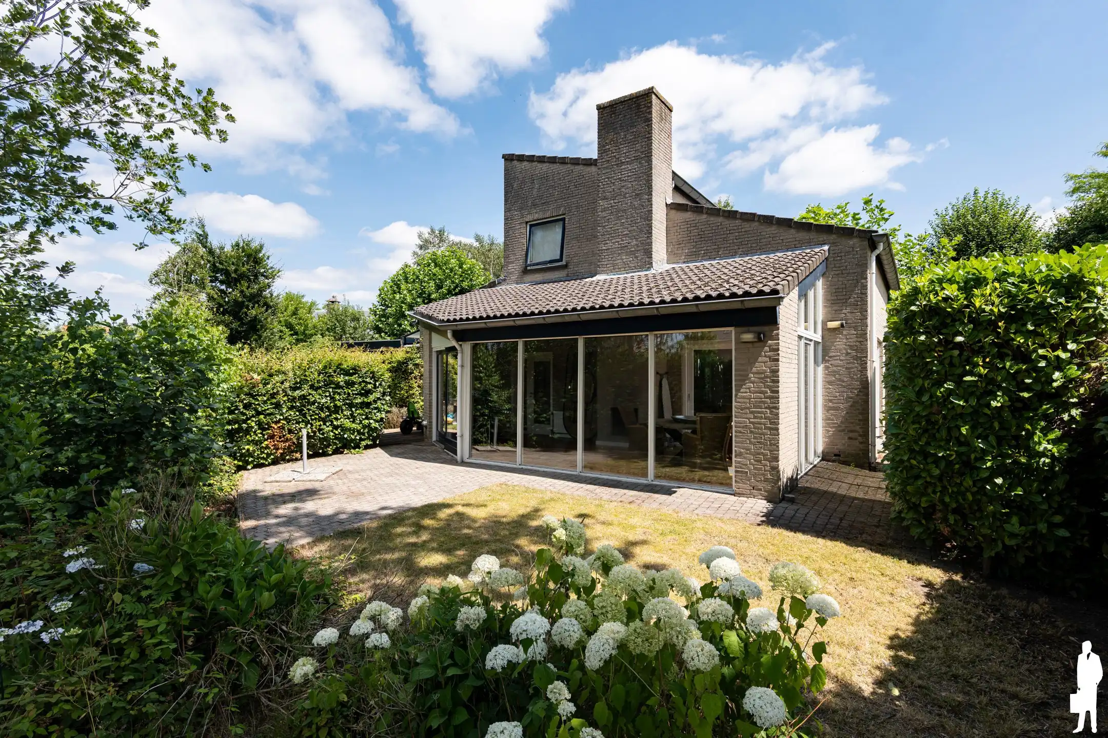Gelijkvloerse villa op ca. 1.030m² te Hoogstraten foto 2
