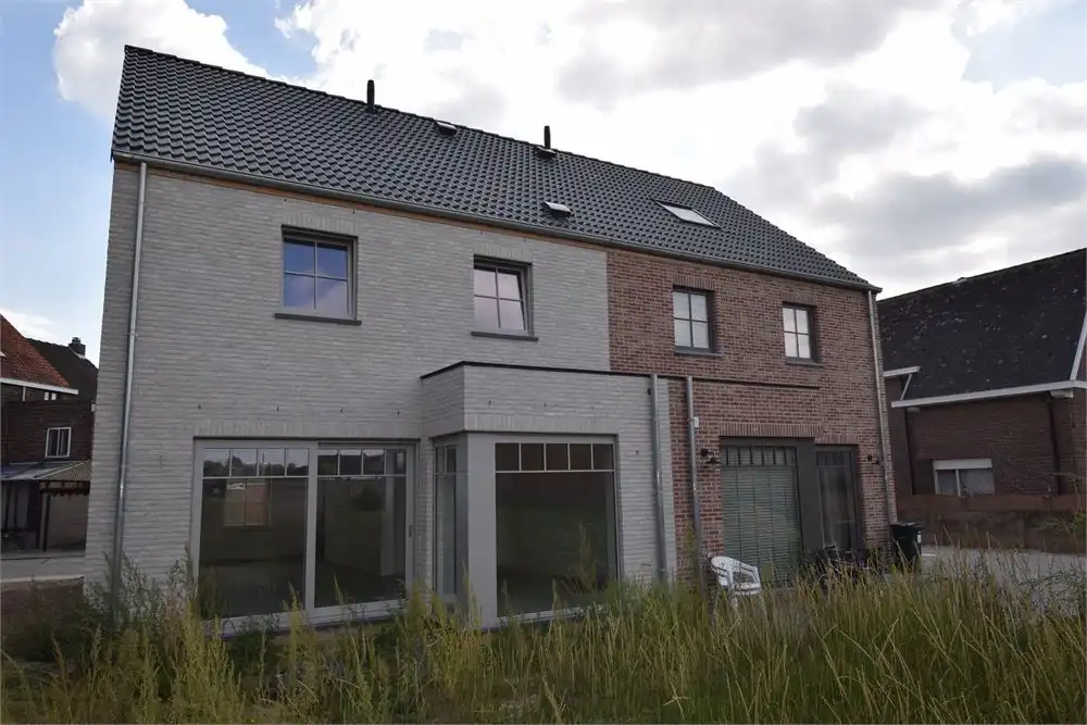 TE KOOP in MAARKEDAL in de Nederholbeekstraat 5 (Lot 2) foto 2