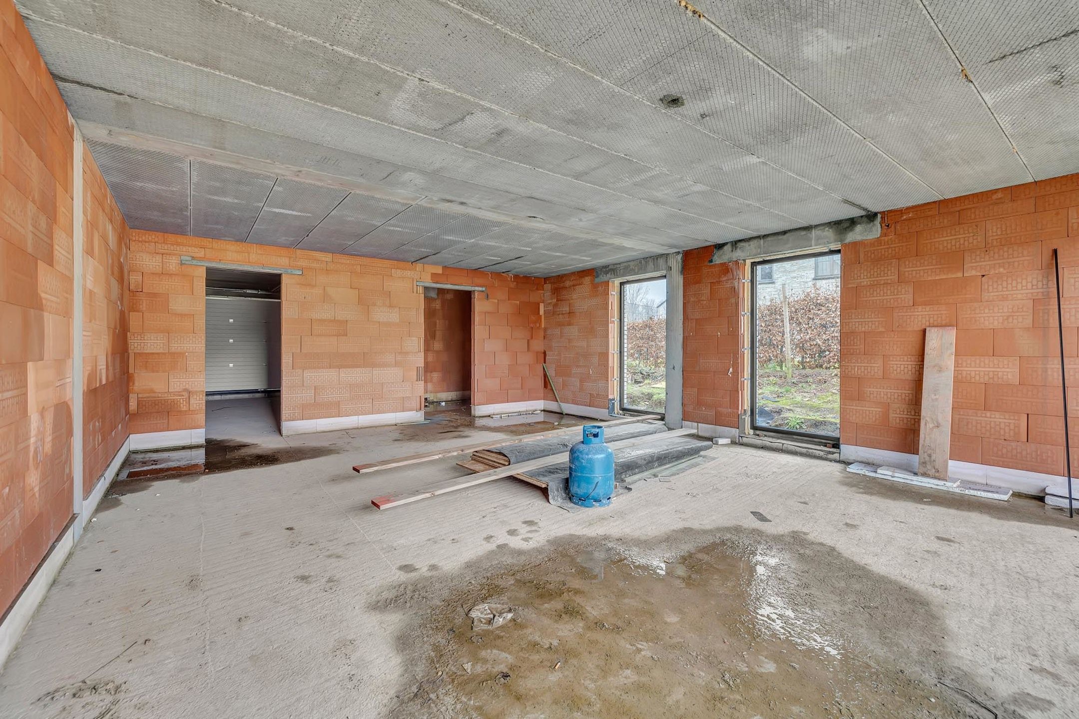 Halfopen nieuwbouwwoning op een prachtig perceel foto 11