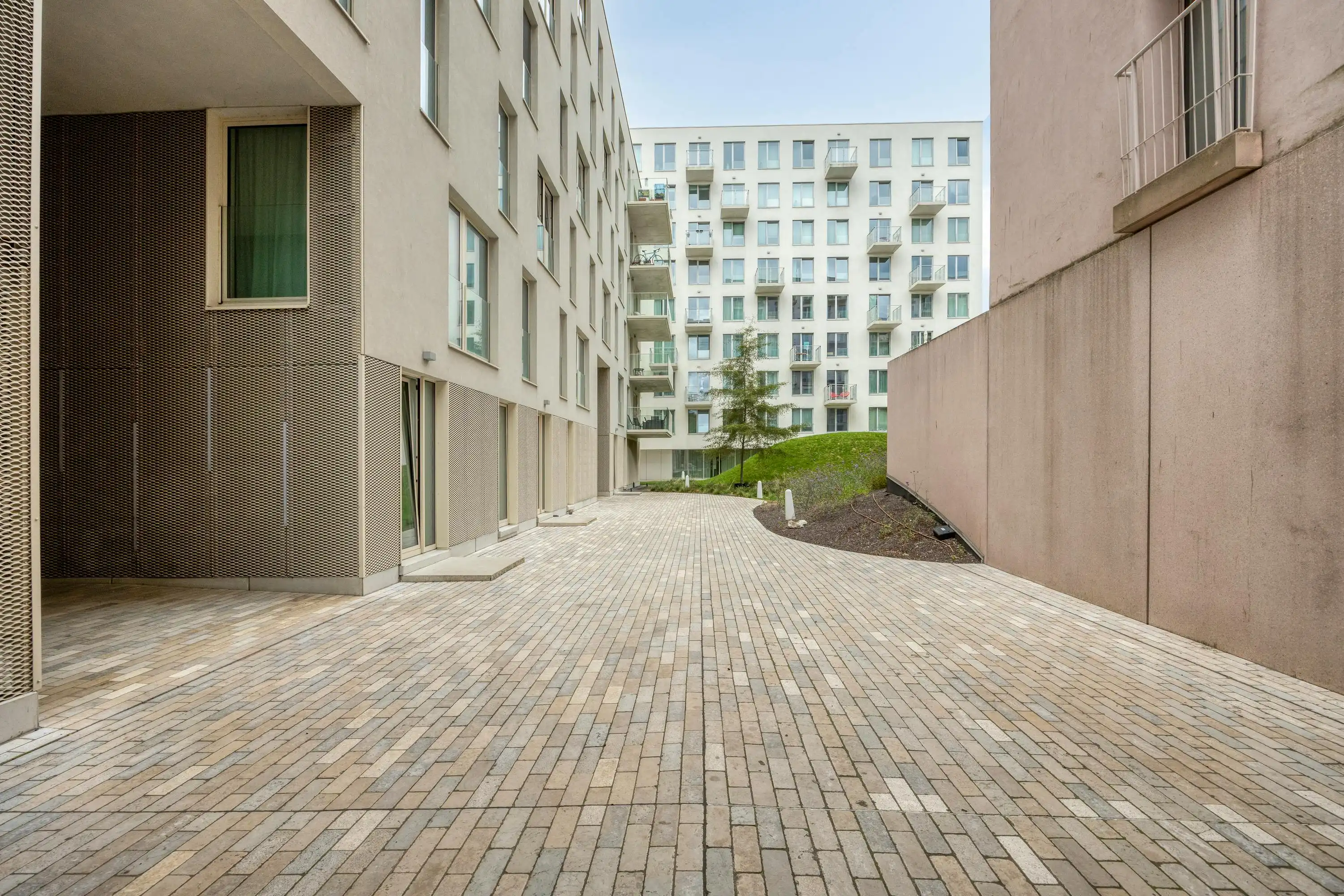 Penthouse Studio met zicht op Tour & Taxis Te koop  foto 30