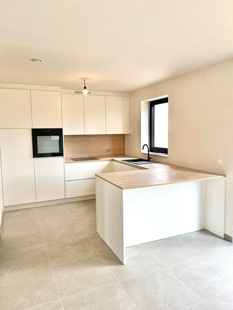 Rotem centrum: energiezuinige nieuwbouw woning op 481m² foto 6