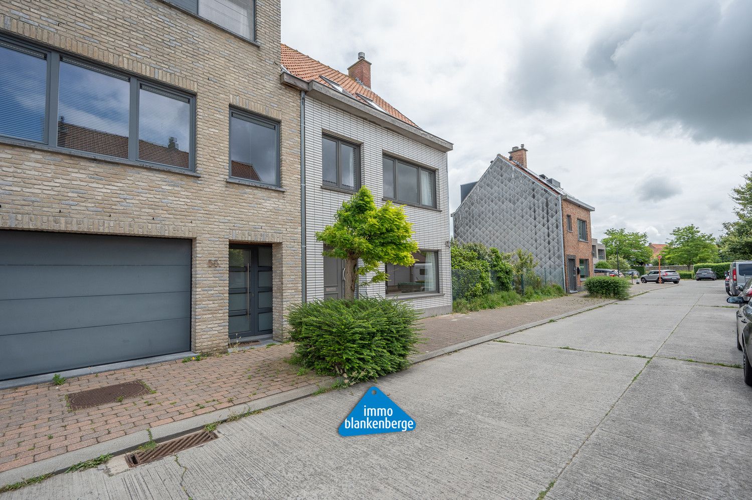 Ruime Rijwoning met 4 slaapkamers en Tuin foto 23