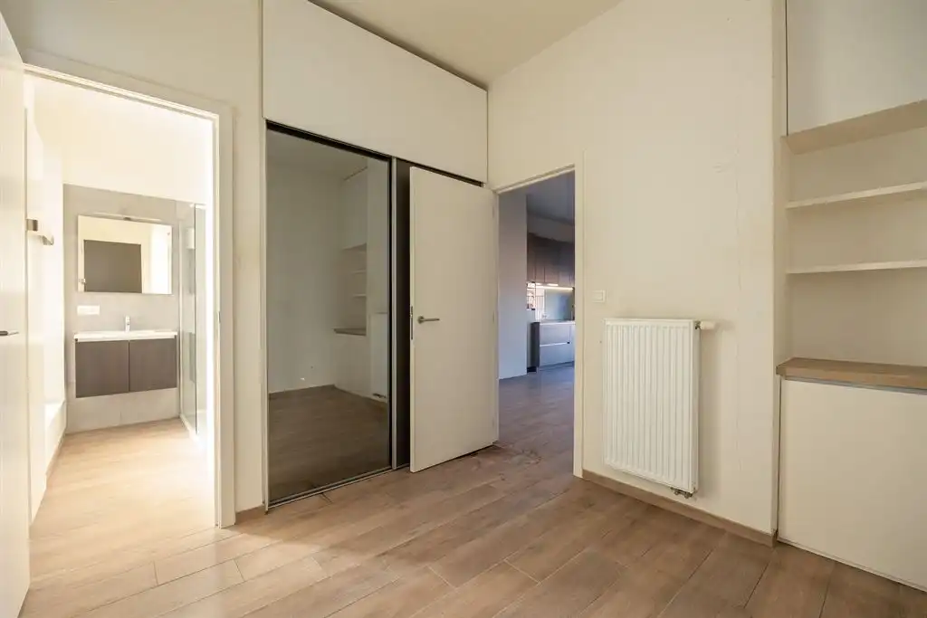 Recent appartement met groot zonneterras pal aan Park Spoor Noord foto 7