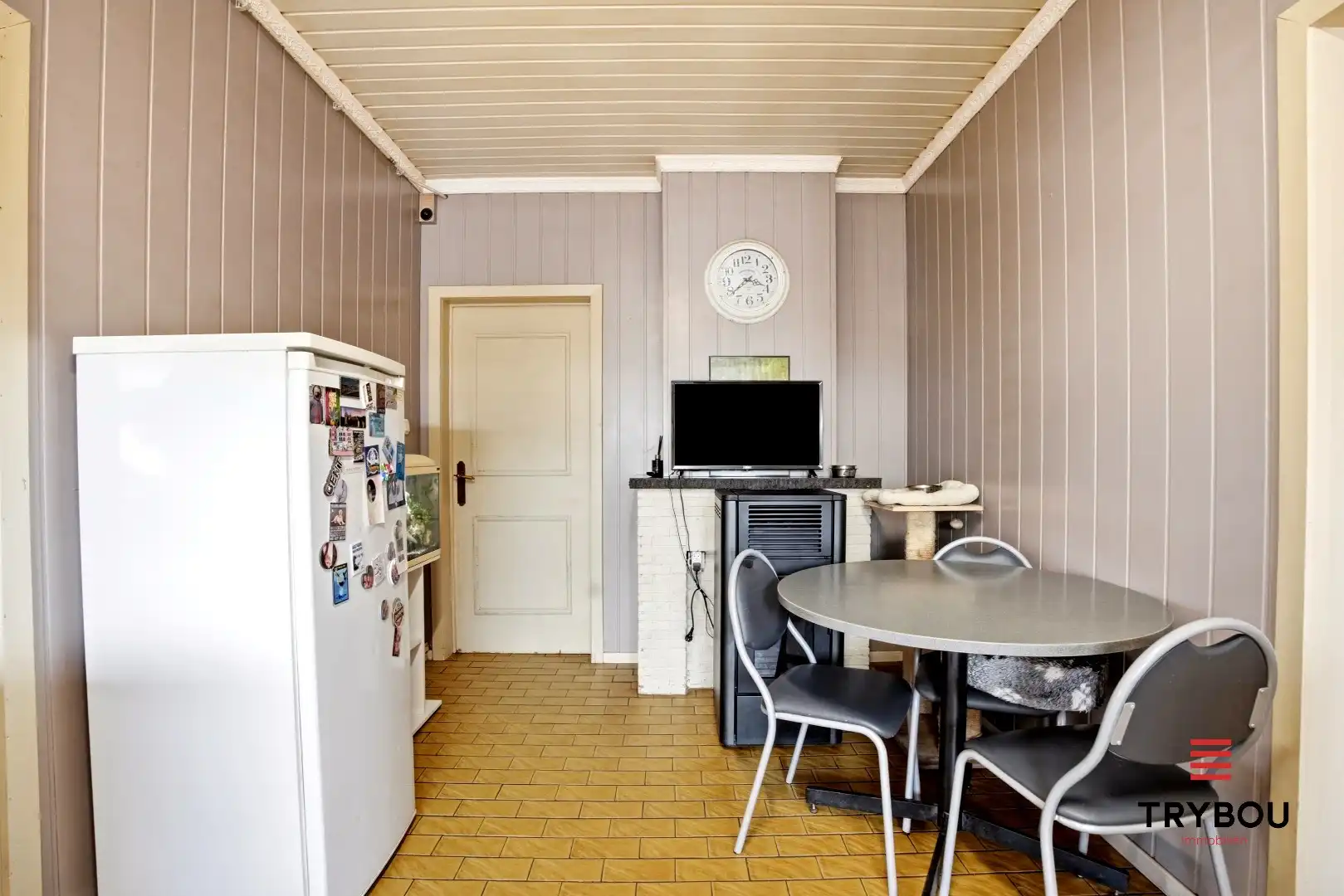 Rustig gelegen woning met 3 slaapkamers, garage en zolder in Houthulst foto 8