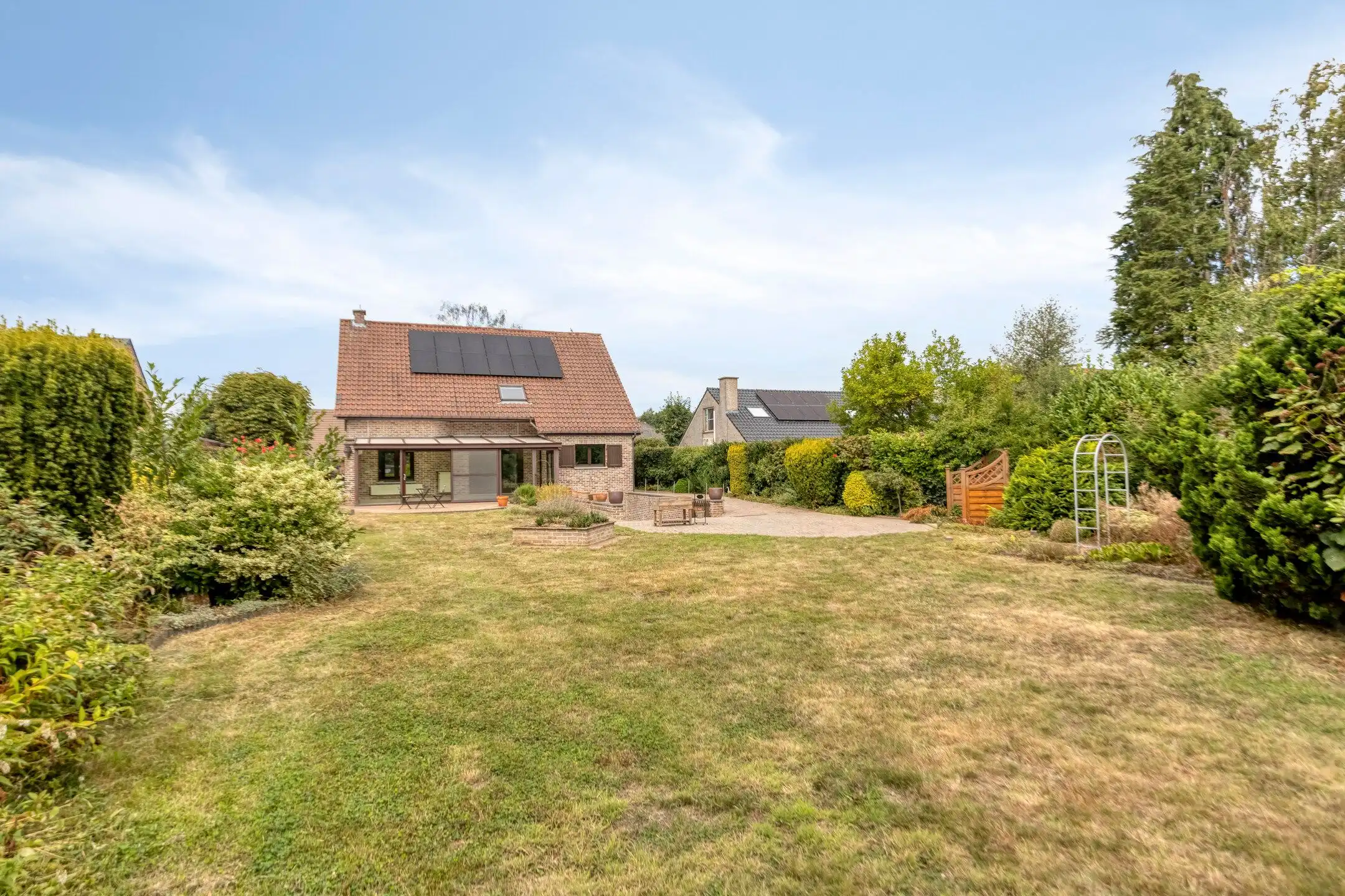 Vrijstaande villa in het groene Pellenberg foto 27
