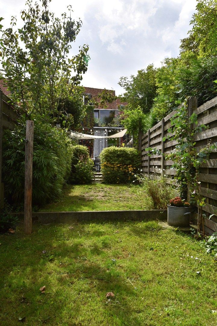 Instapklare gezinswoning met 3 slaapkamers, polyvalente ruimte, zalige tuin, ... te koop in Gullegem foto 22