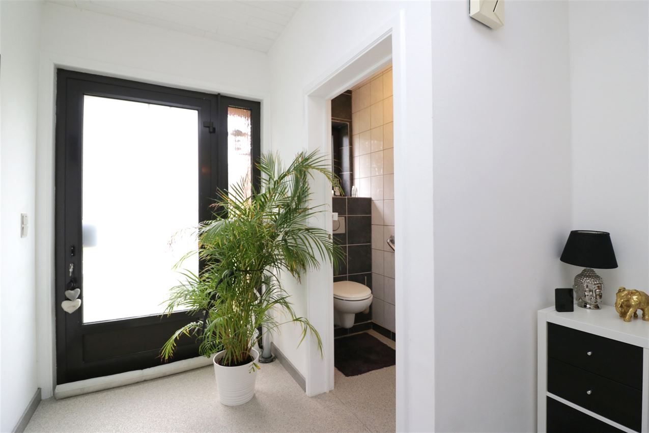 Gezellige woning, 4 slpk., inpandige garage, tuin foto 39