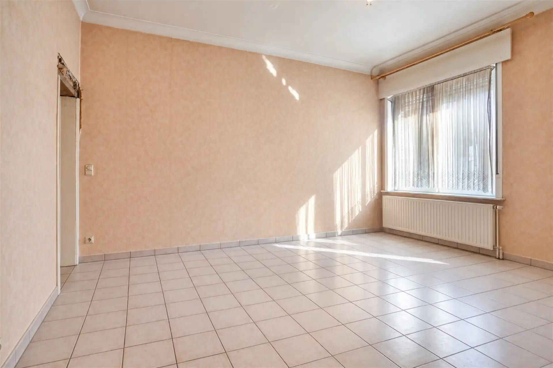 Woning met veel potentie gelegen te Erp-Kwerps foto 3