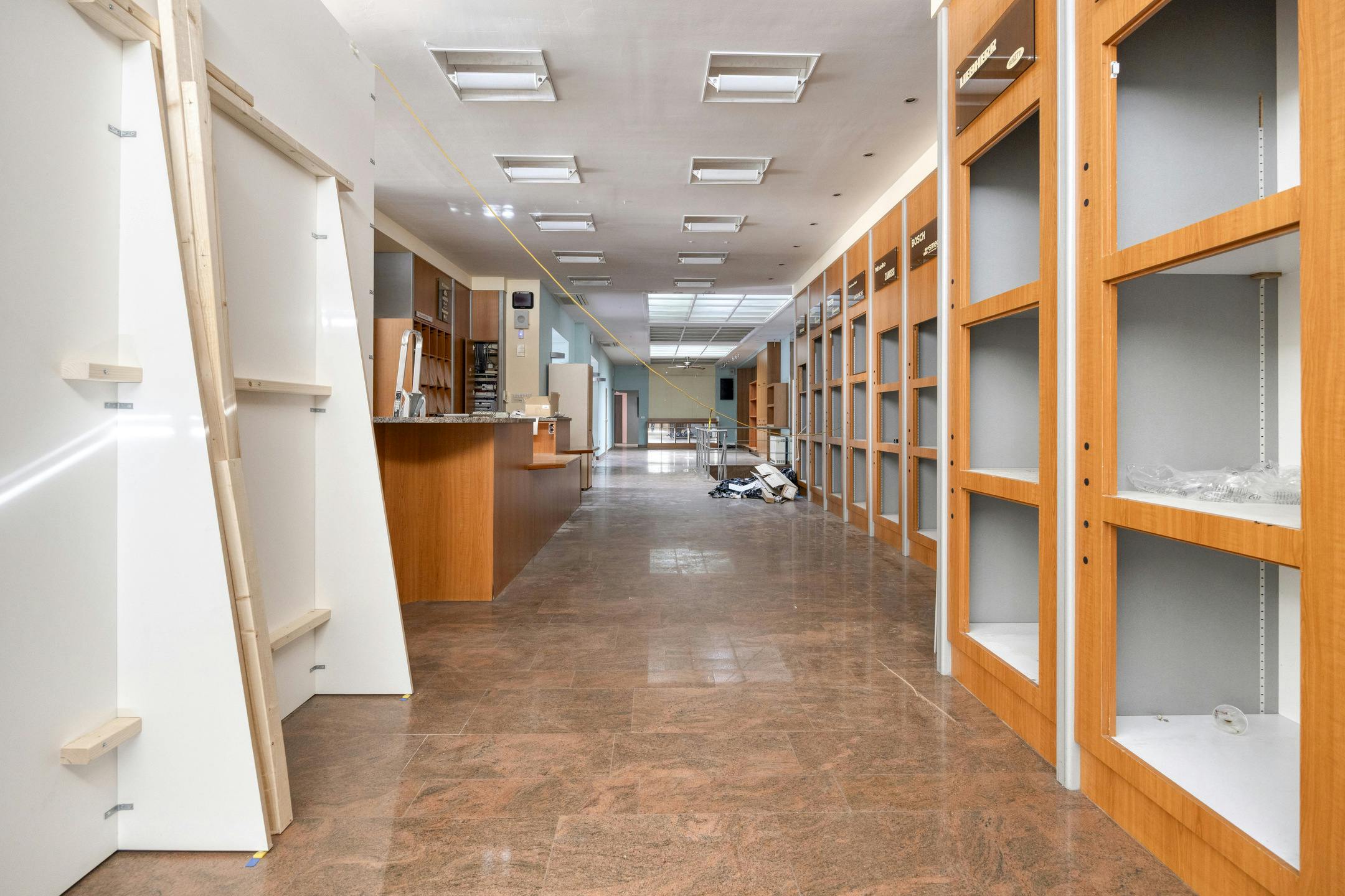 Te renoveren opbrengsteigendom met 3 appartementen en handelspand in Antwerpen foto 9