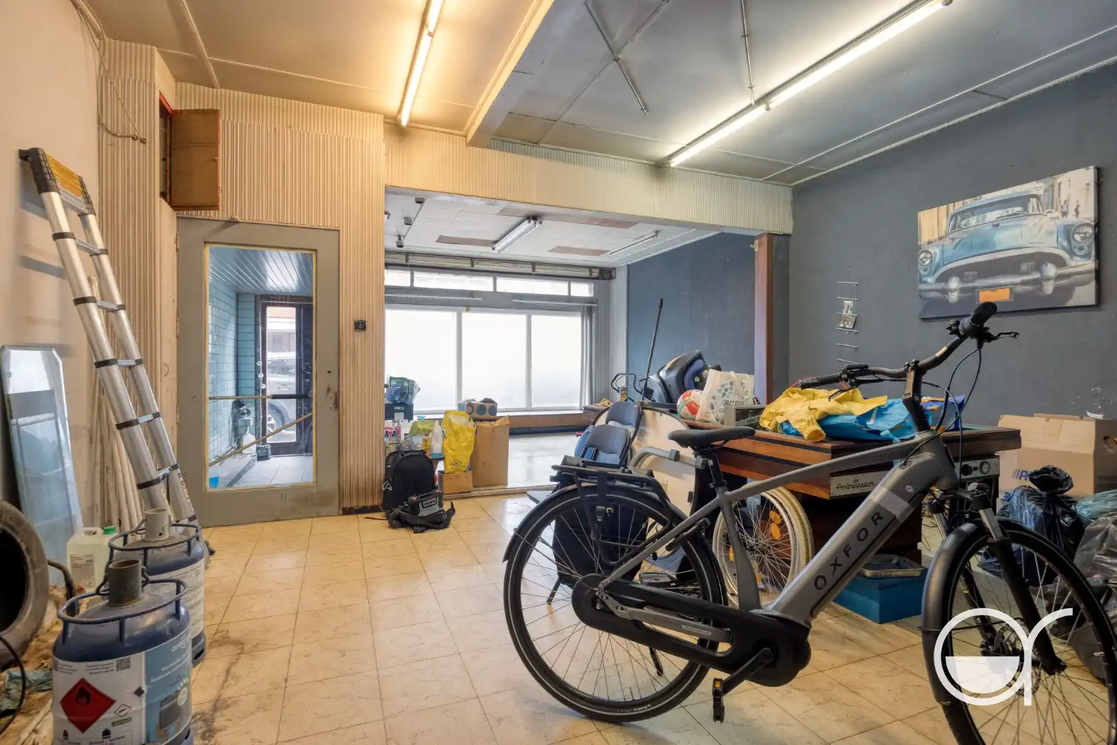 Te renoveren handelshuis met tal van mogelijkheden  foto 3