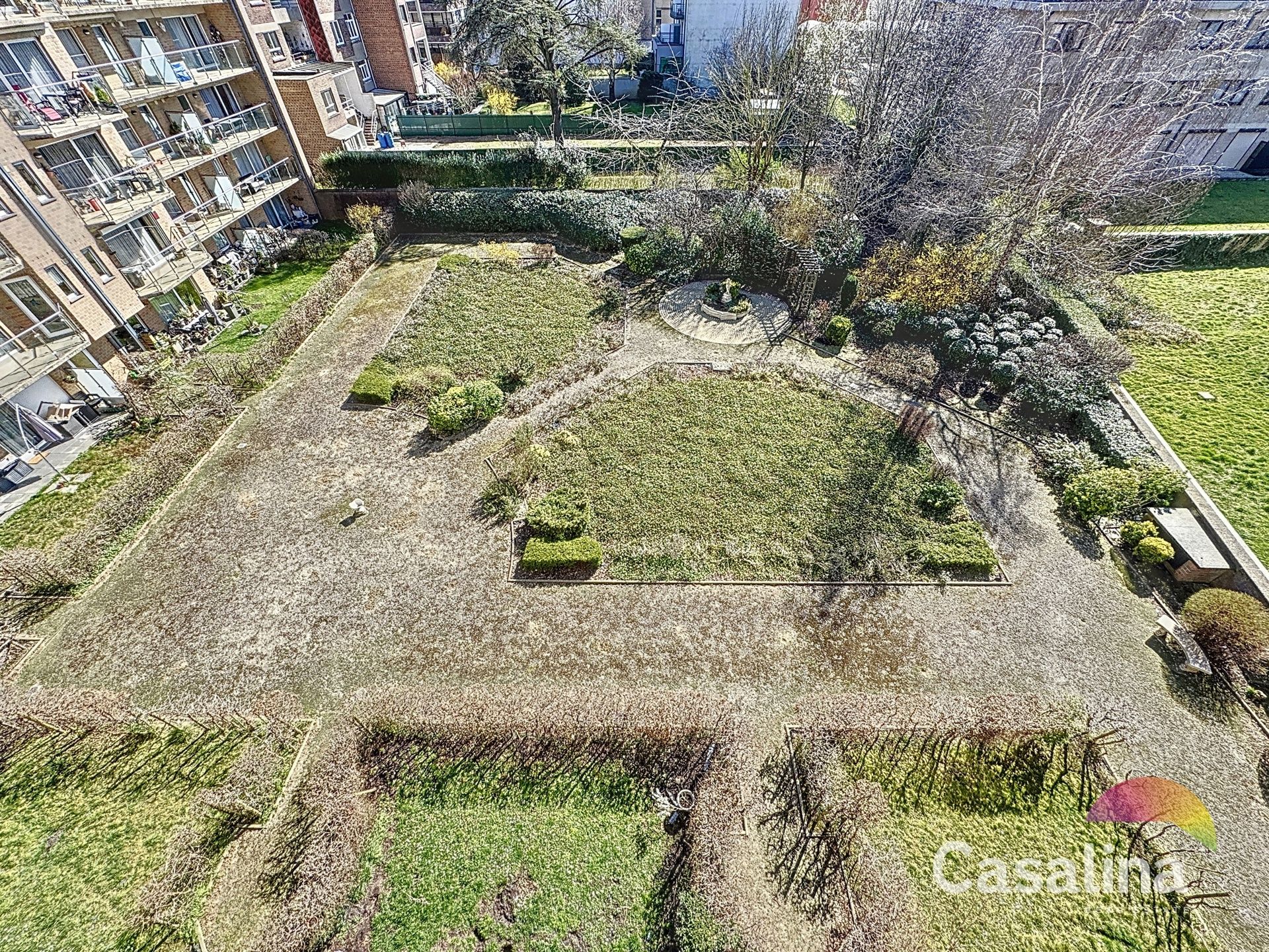 Appartement van 97m² met terras foto 12