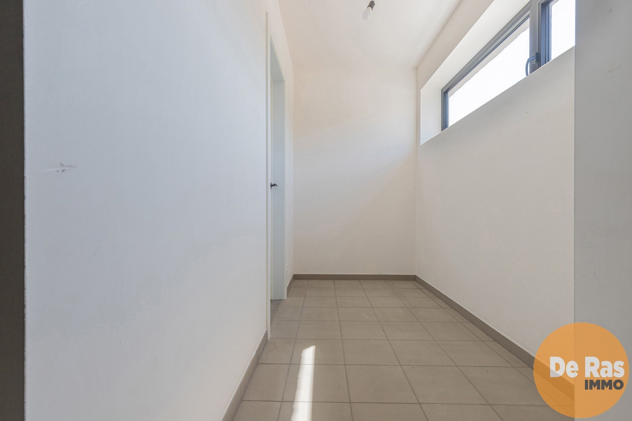 OPHASSELT- Prachtige nieuwbouw in moderne, hedendaagse stijl foto 7