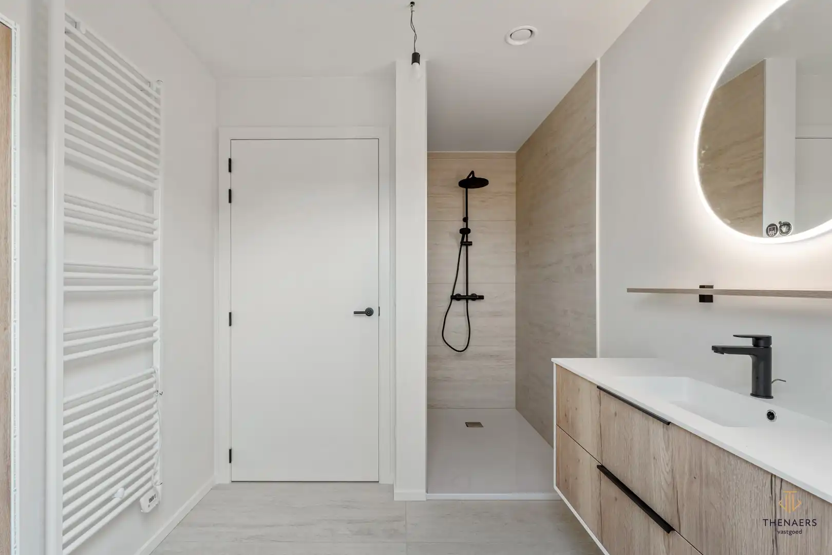 LOT 5 - Instapklare "luxe" en "energiezuinige" nieuwbouwwoning met 4 slaapkamers en 2 badkamers. foto 26