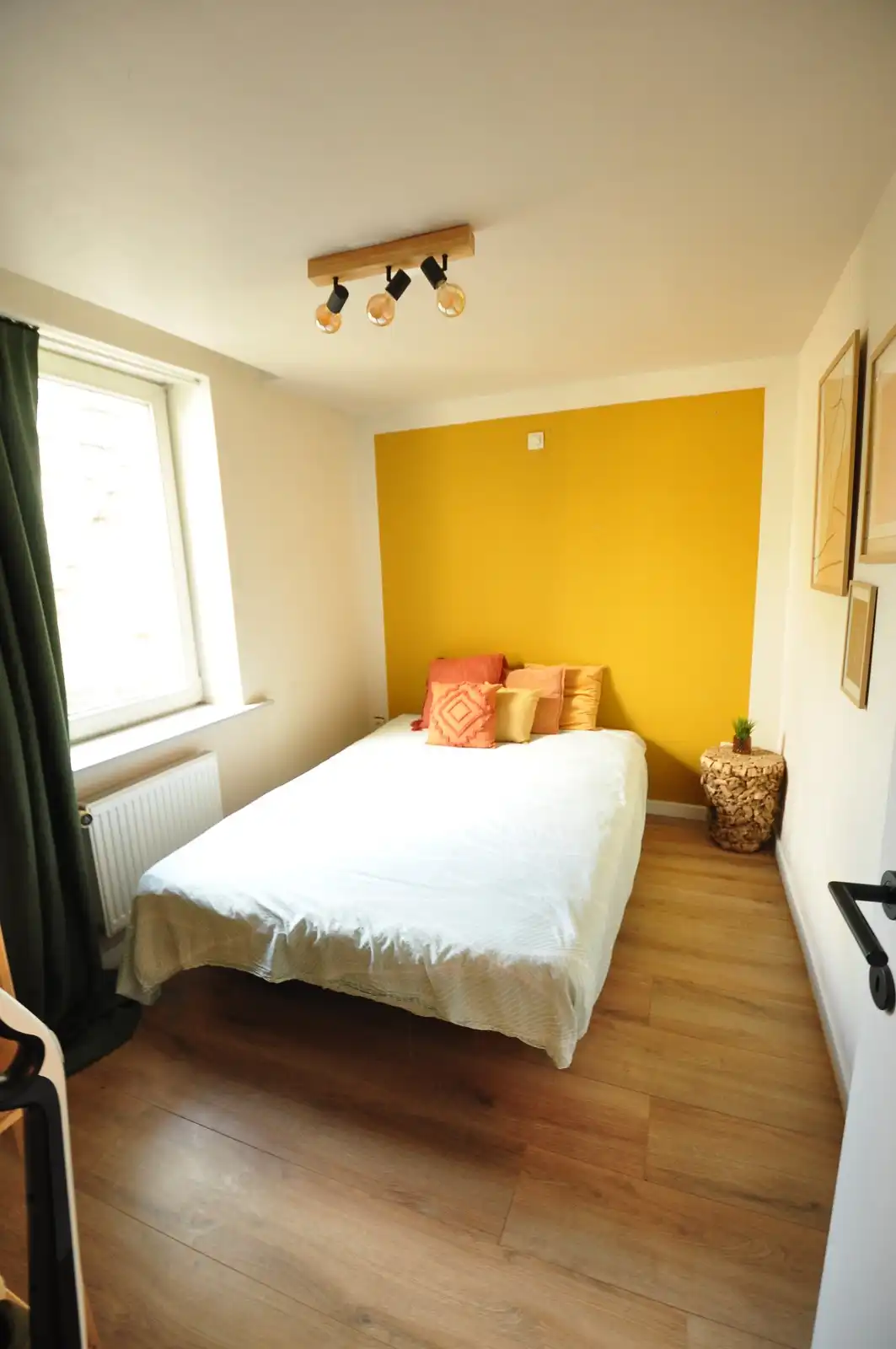 Goed gelegen woning met grote zonnige tuin foto 7