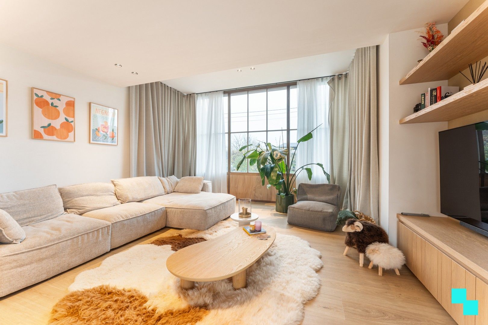 Landelijk gelegen te Ardooie: unieke nieuwbouwwoning (2023) met twee bijgebouwen op een perceel van 5.000 m² foto 7