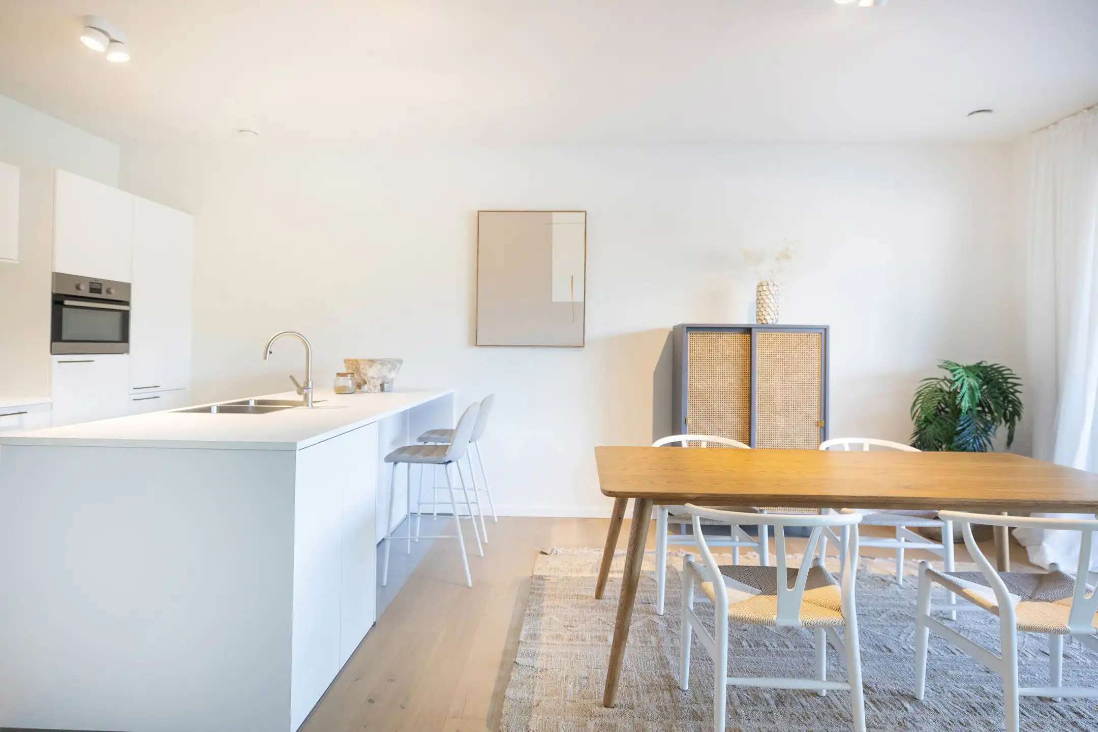 Ruime 2-slaapkamerappartement aan het water foto 4