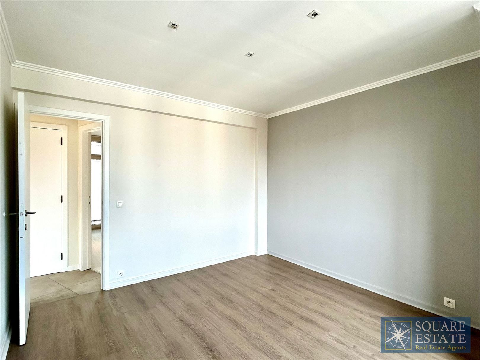 Prachtig appartement met 2 slaapkamers foto 4