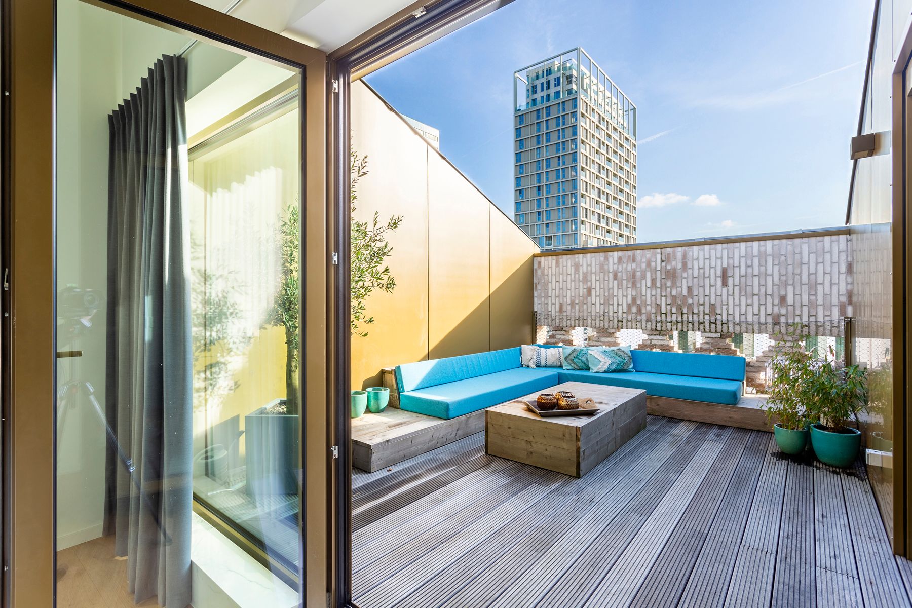 Penthouse aan Kempischdok met privé zonneterras en parking foto 3