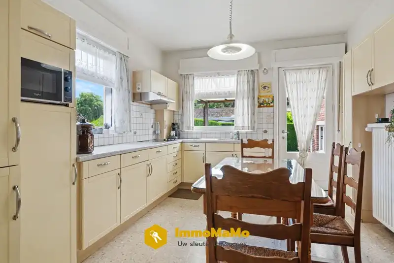 TE RENOVEREN WONING MET POTENTIEEL - TE KOOP IN WACHTEBEKE foto 11