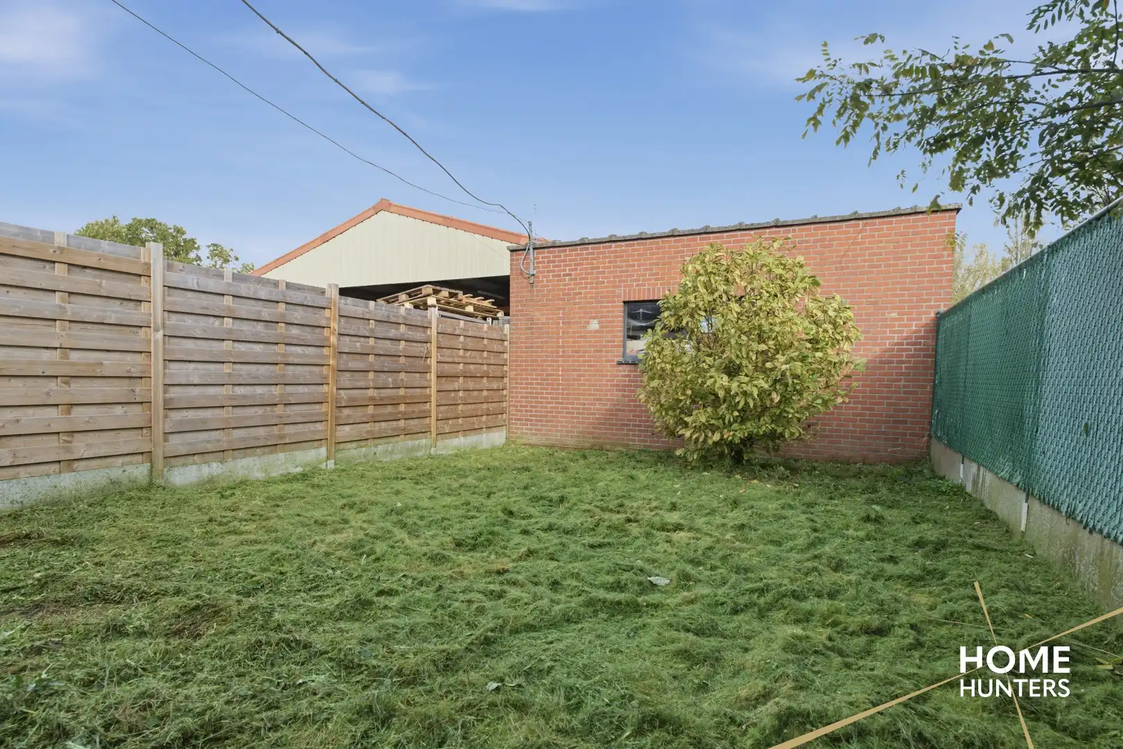 Woning met 3 slaapkamers en zéér ruime loods op gunstige ligging te Zonnebeke! foto 26