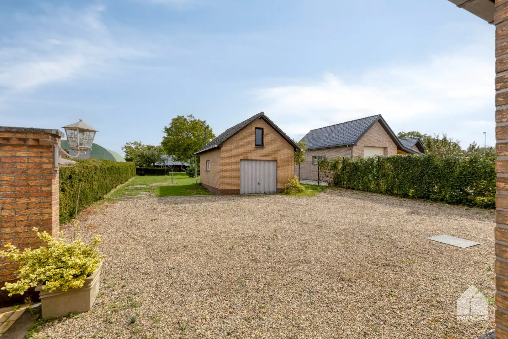 Te renoveren, gelijkvloerse woning op 13a 60ca met 2 slpk en garage. foto 30