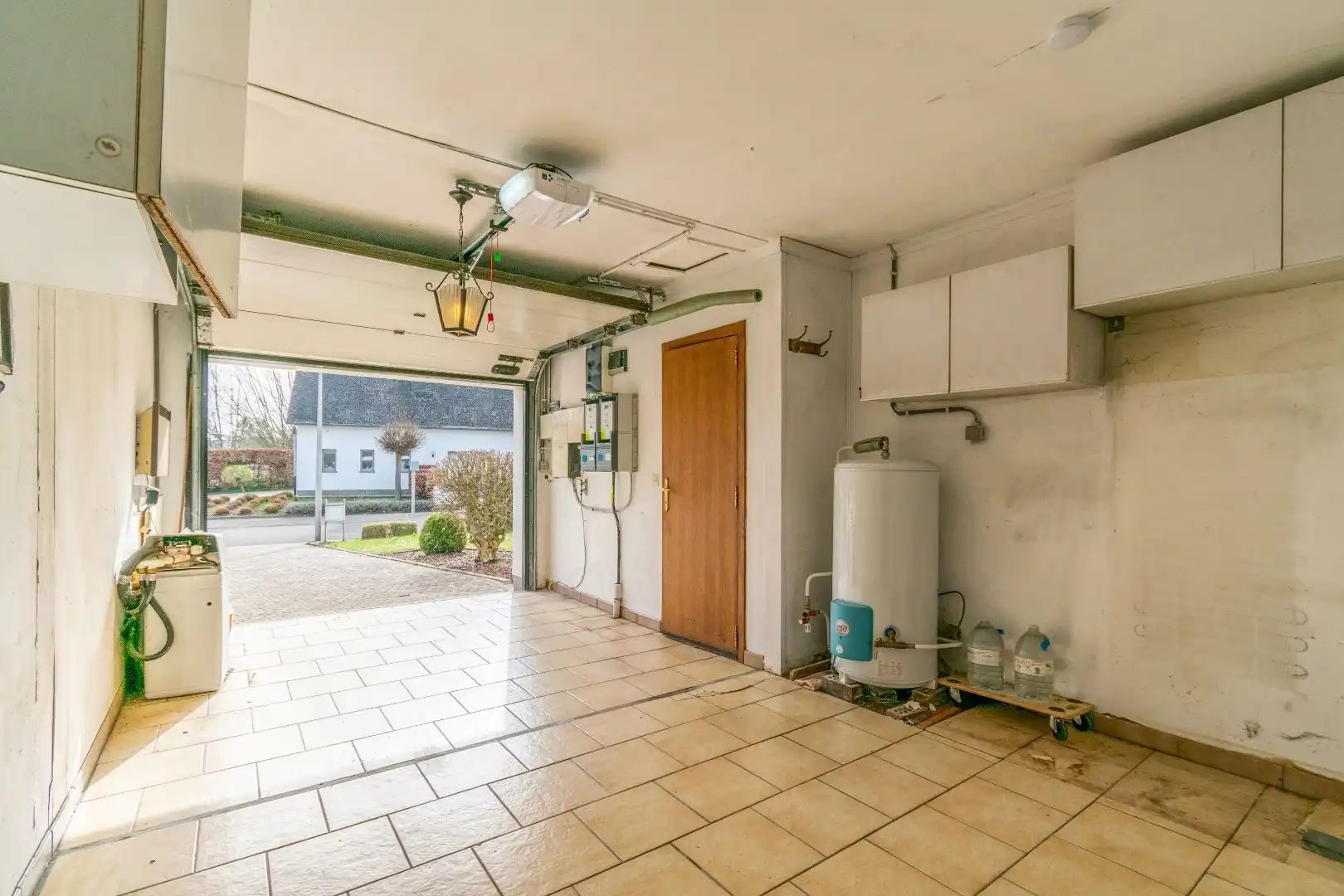 CHARMANTE BUNGALOW MET 2 SLPK + BUREAU OP TOPLOCATIE ! foto 27