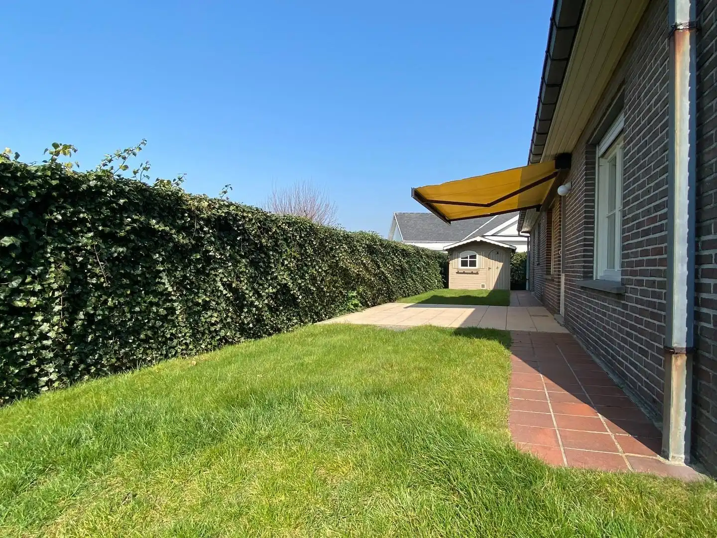 Zeer verzorgde gelijkvloerse woning te Lendelede.  foto 12