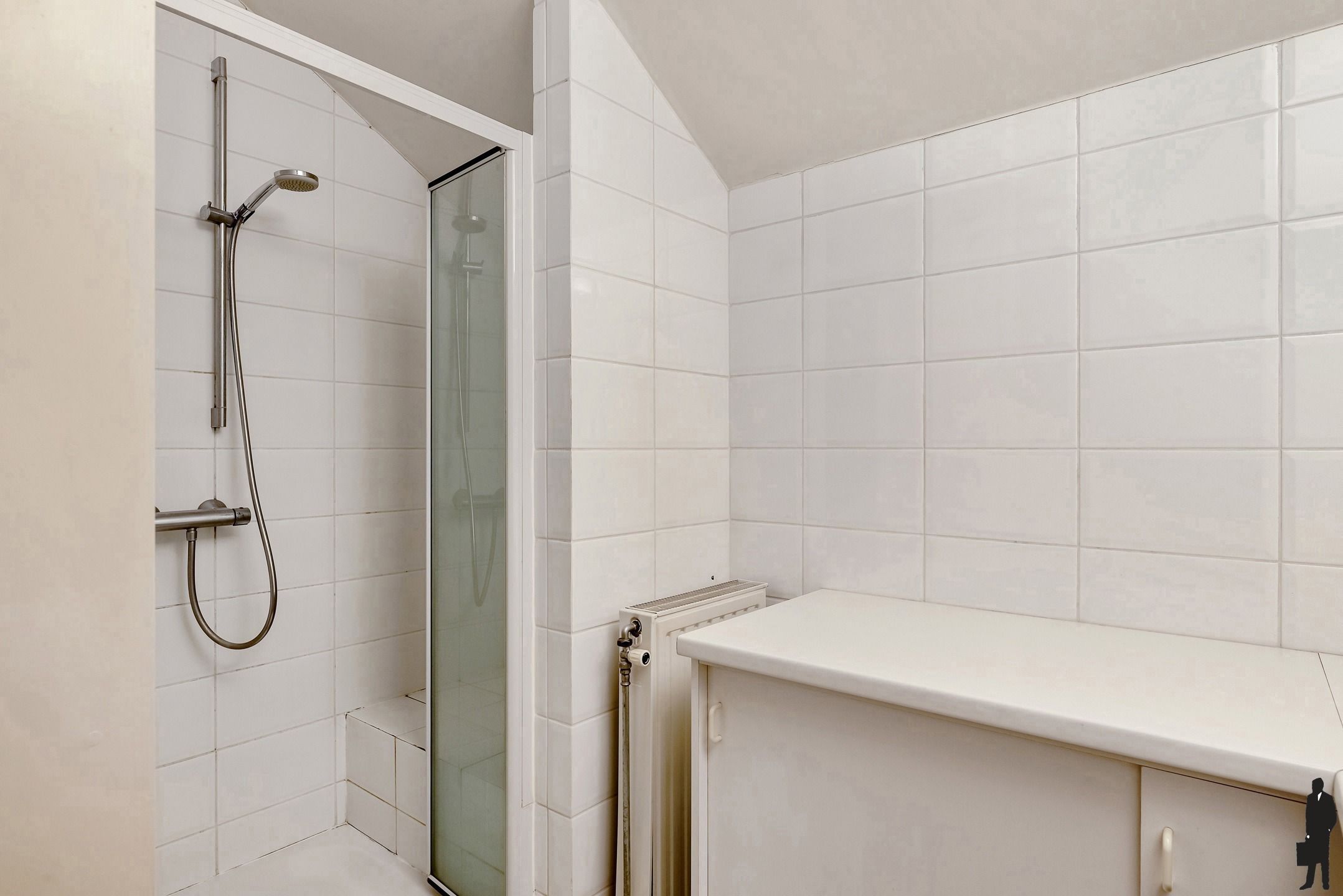 Moderne woning op perceel van ca. 3.500m² foto 22