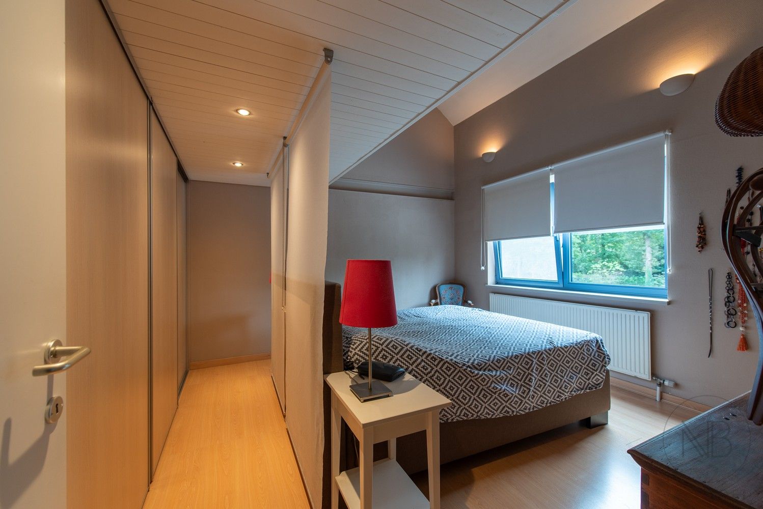 Moderne villa  met zwembad op toplocatie in Genk - instapklaar en future-proof foto 20