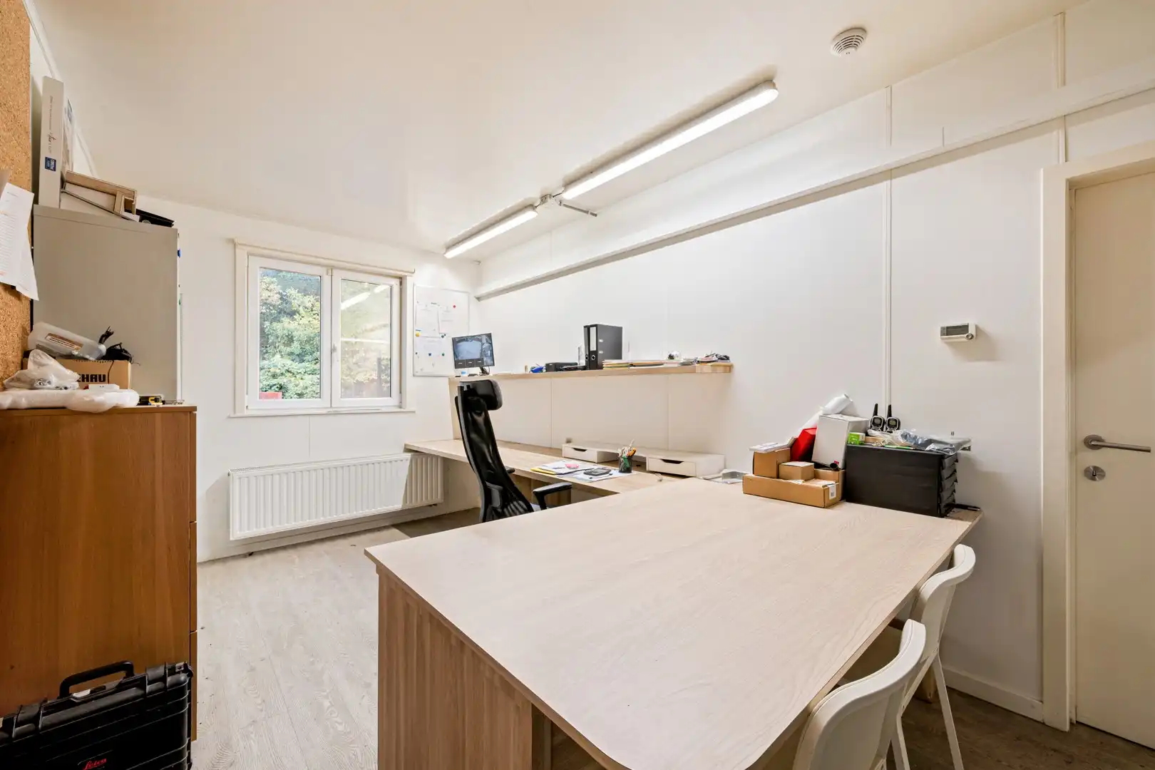 Vernieuwd magazijn (ca. 570m²) op een ruim perceel van 1608m² - Kortemark foto 13
