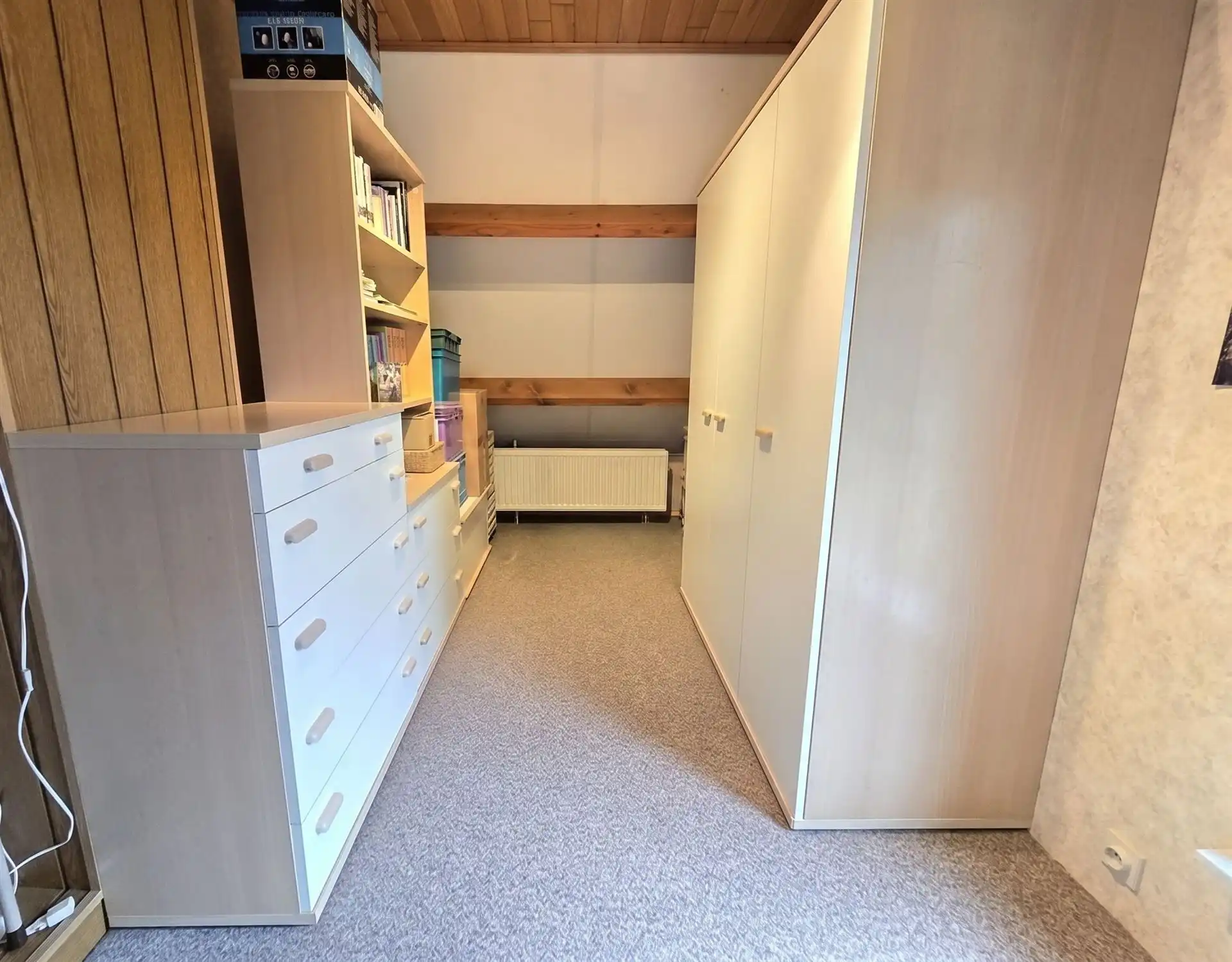 Stijlvolle woning met 4 slks op een perceel van 897m²  foto 20