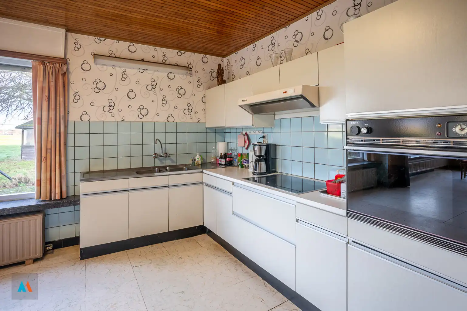 Boerderij met stallen op 1 ha foto 10