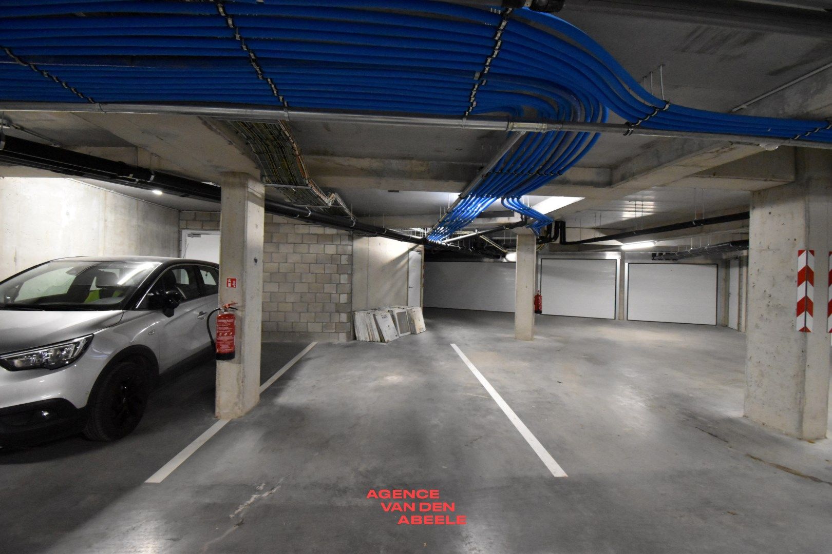 Ondergrondse parkeerplaats foto 3