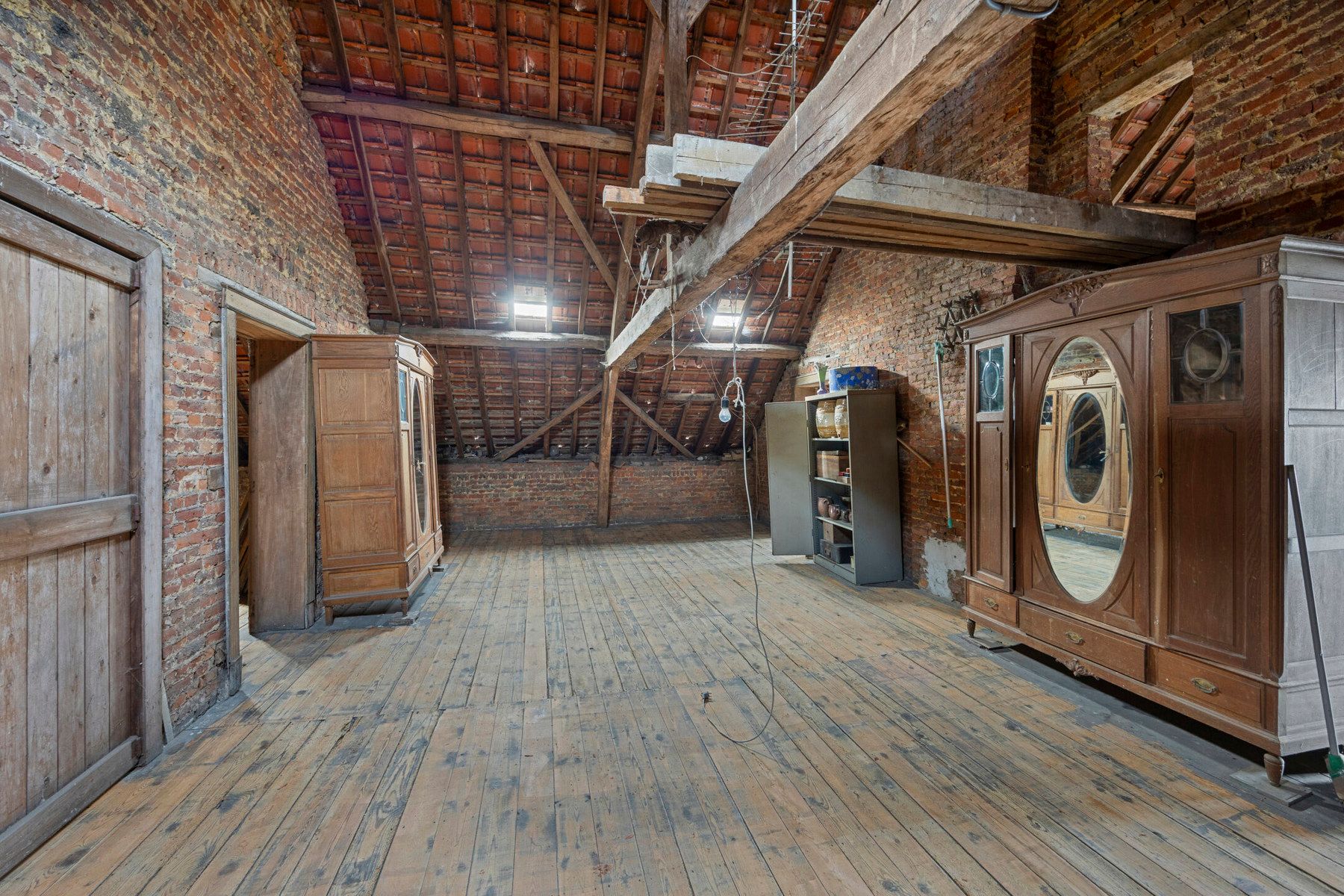 Ruime en karaktervolle woning in hartje Herne foto 13