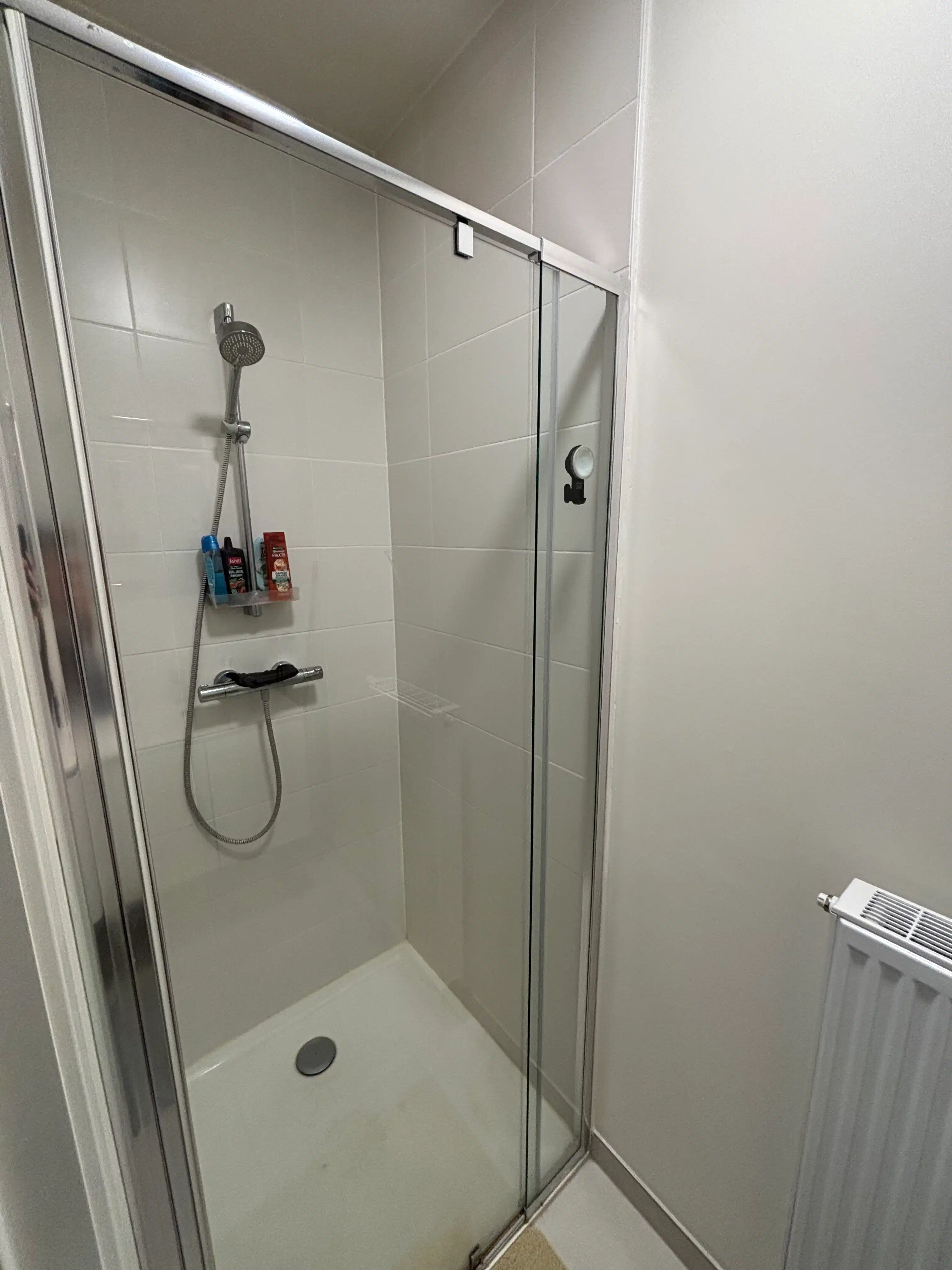 Te Huur: Modern Nieuwbouwappartement in het Hart van Zellik foto 6