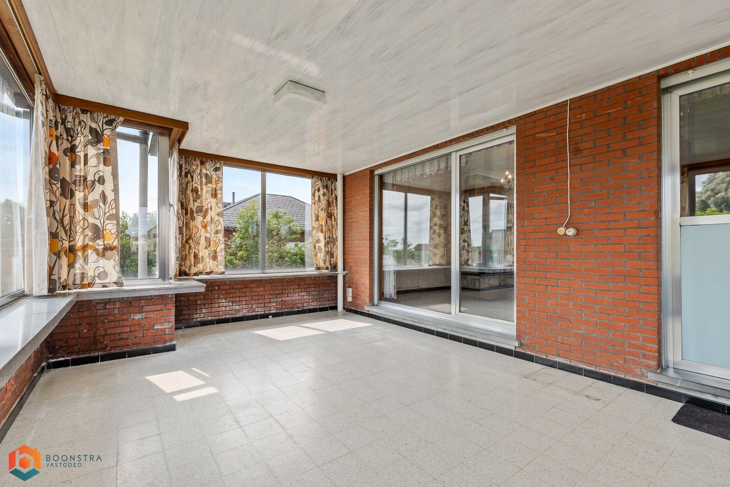Charmante gezinswoning met 2 (mogelijks meer) slpkrs op een perceel van 4895 m². foto 11