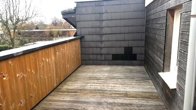 Ruim appartement met 3 slaapkamers nabij het centrum foto 10