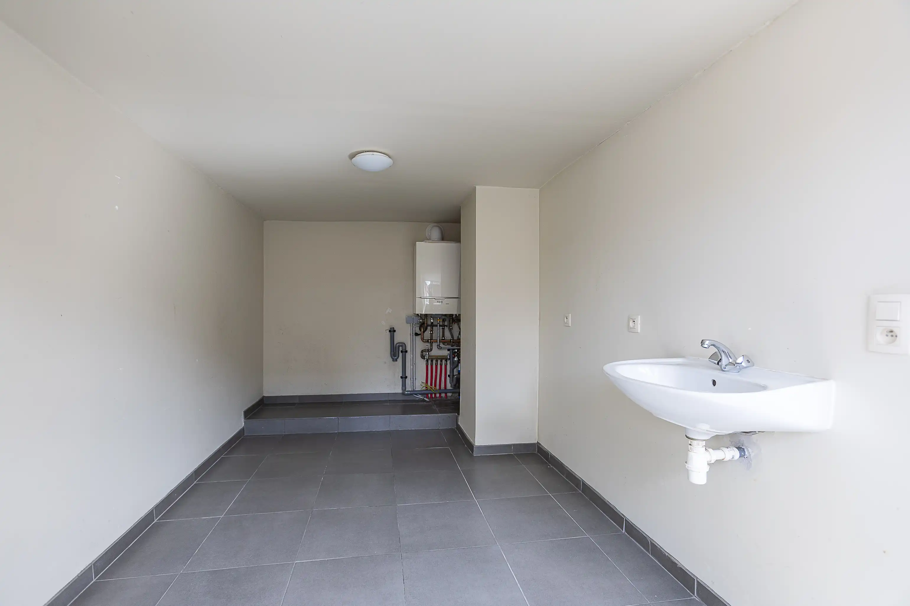 Charmant en verrassend ruim huis te koop in Aalter foto 6