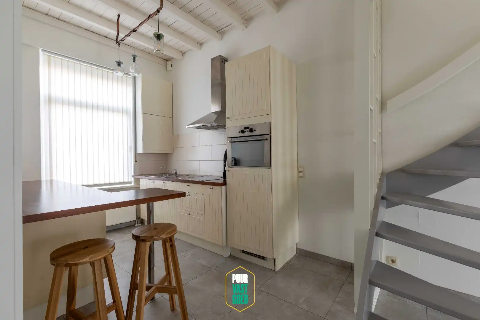 Charmante, vernieuwde woning nabij Smedenpoort foto 3