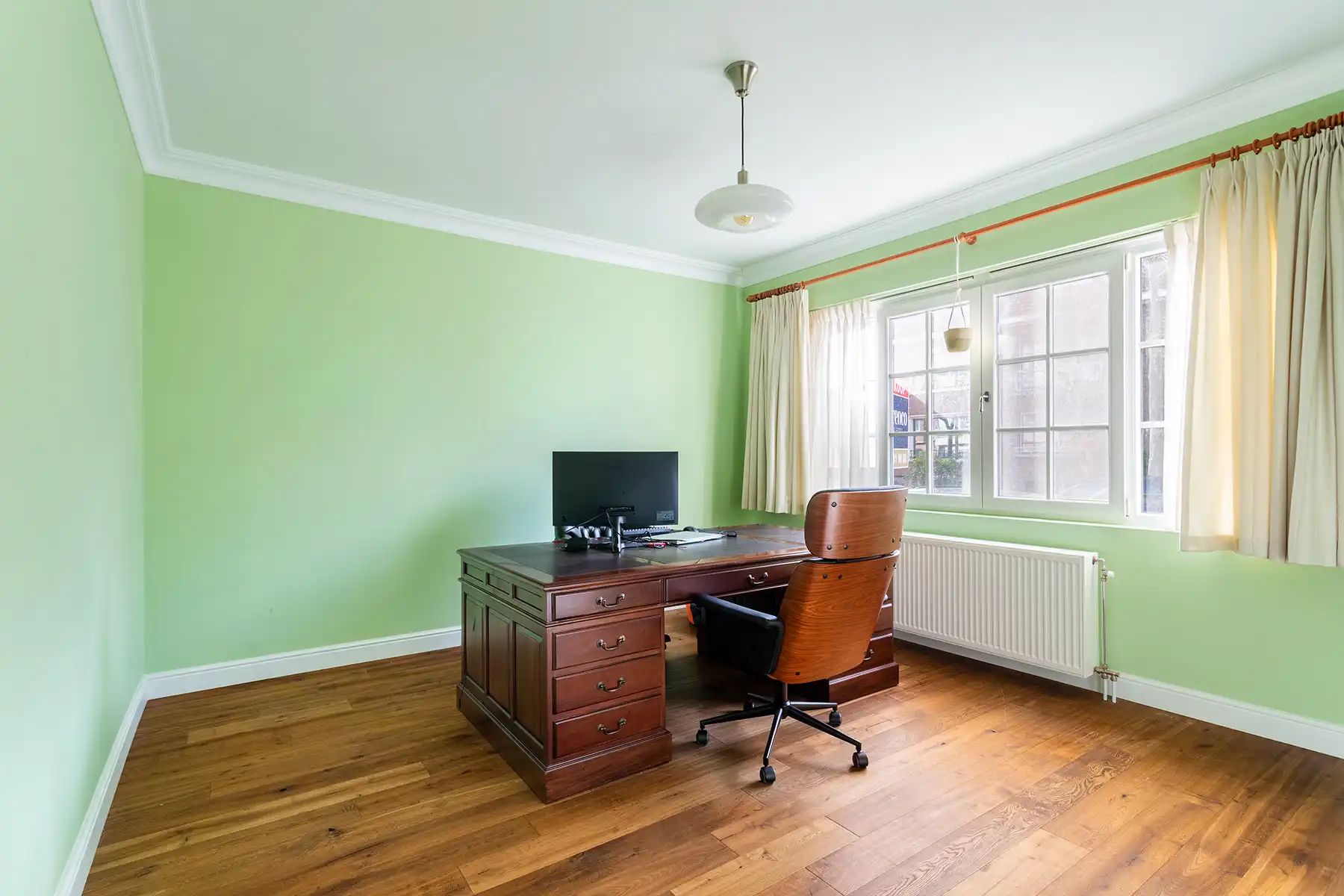 Gerenoveerd gvls 2 slpk app. met tuin  foto 18