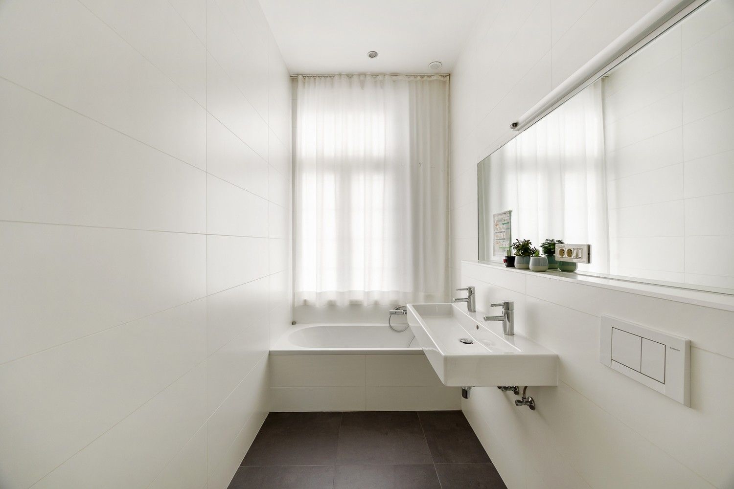 Eclectische herenhuis van ±325m² met mogelijks 5 slaapkamers en een tuin van liefst ±115m² te Zurenborg! foto 31