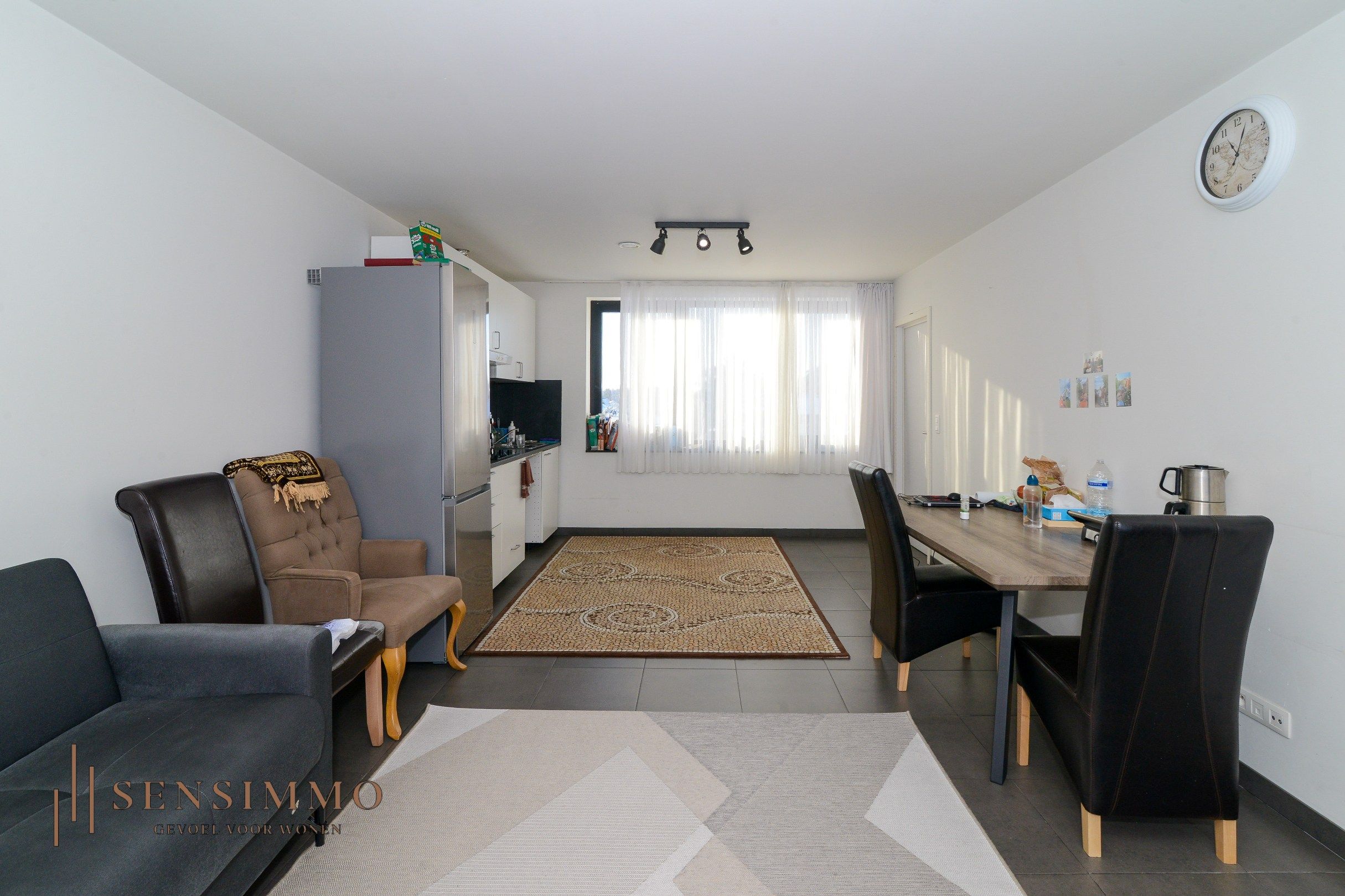 Opbrengsteigendom: Building met 8 appartementen en 2 handelspanden foto 24